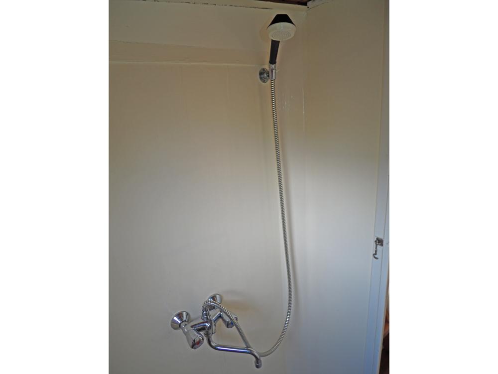 Aft cabin, Accommodation